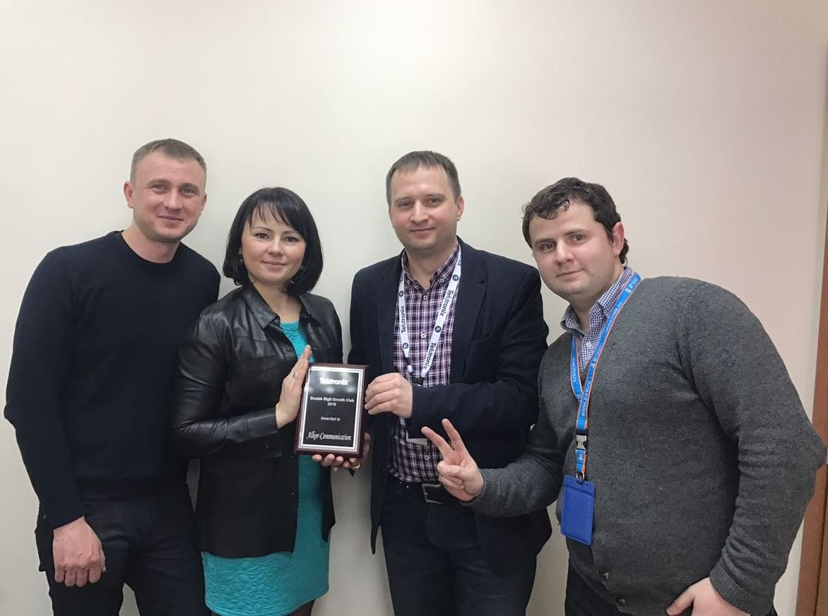 2TEST получила награду от Tektronix за удвоение темпов продаж измерительного оборудования «Double Digit Growth Club» 2TEST получила награду от Tektronix за удвоение темпов продаж измерительного оборудования «Double Digit Growth Club»